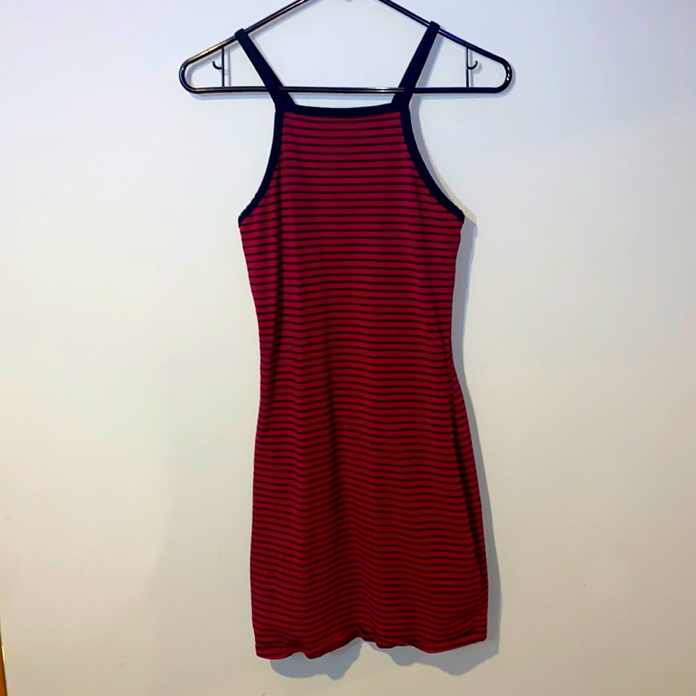 Cute little sun dress!